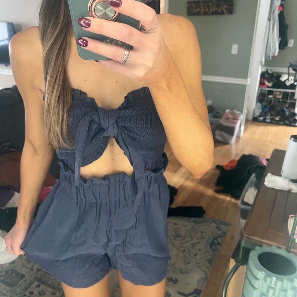 Two piece set